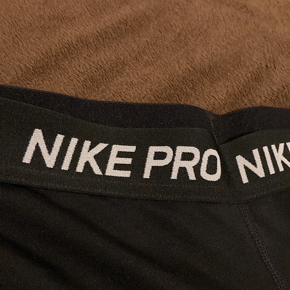 Nike Pro Stretch Leggings - Picture 6 of 8
